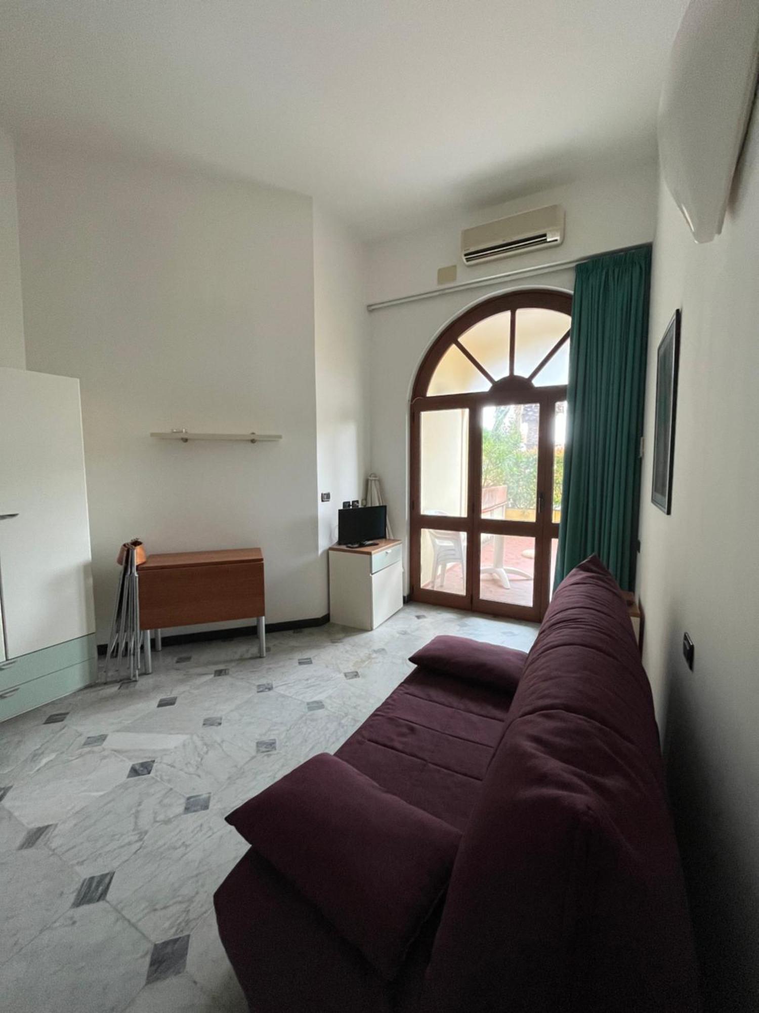 Residence Pian Dei Boschi Pietra Ligure Buitenkant foto