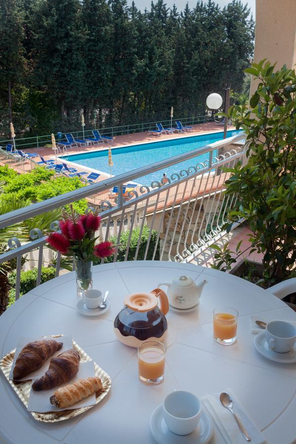 Residence Pian Dei Boschi Pietra Ligure Buitenkant foto